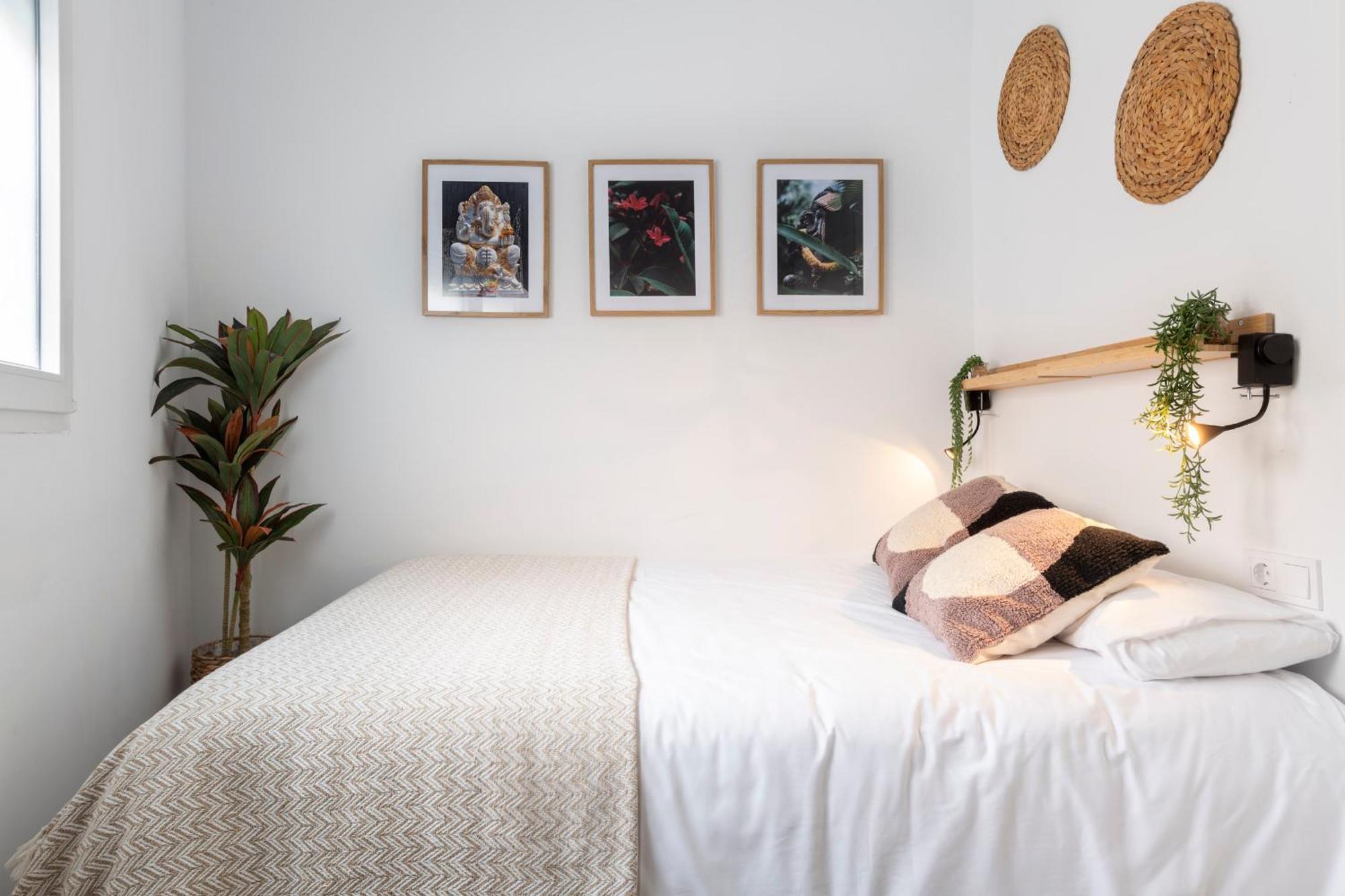 Calma Muralla House-Two Bedrooms & Two Bathrooms セビリア エクステリア 写真